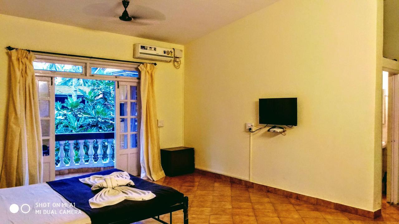 Sunny Holiday Homes Calangute Extérieur photo